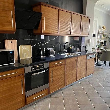 Orangehomes Panthera Luxury Apartment Budapeste Exterior foto