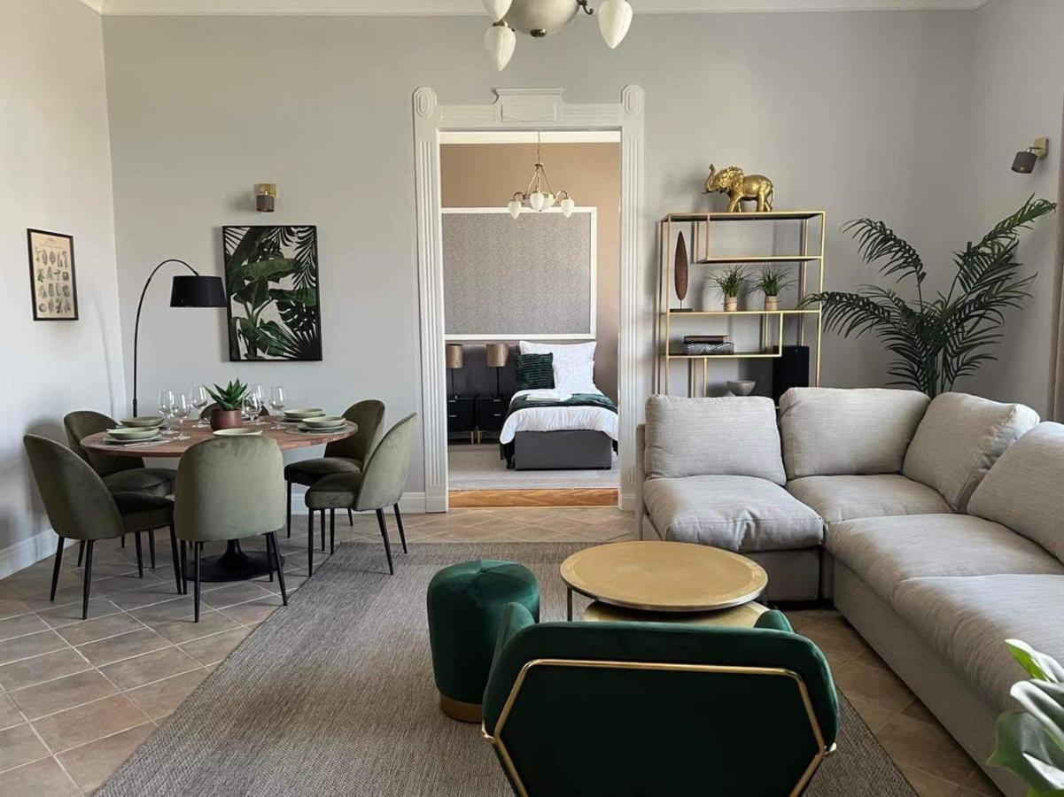 Orangehomes Panthera Luxury Apartment Budapeste Exterior foto
